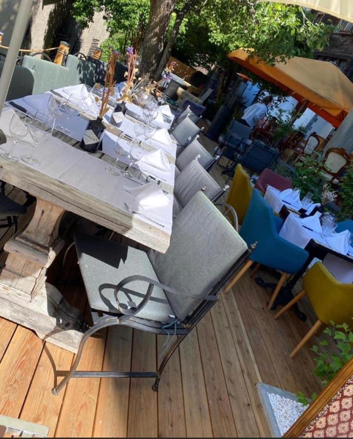 פיש Du Glacier Boutique & Traditions Hotel מראה חיצוני תמונה